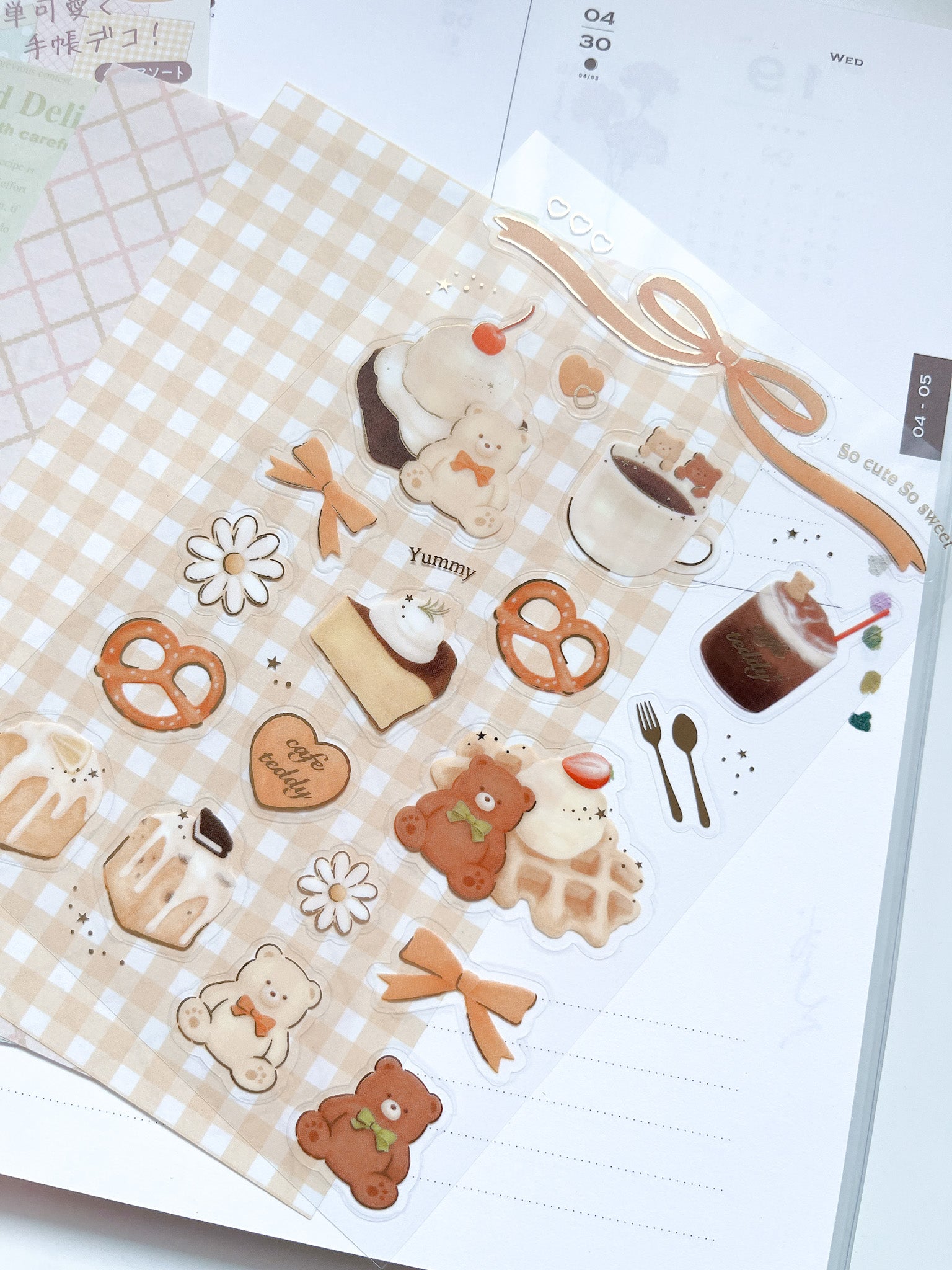 Rokaku | Cafe Teddy Sweets Sticker Sheet | R0022401