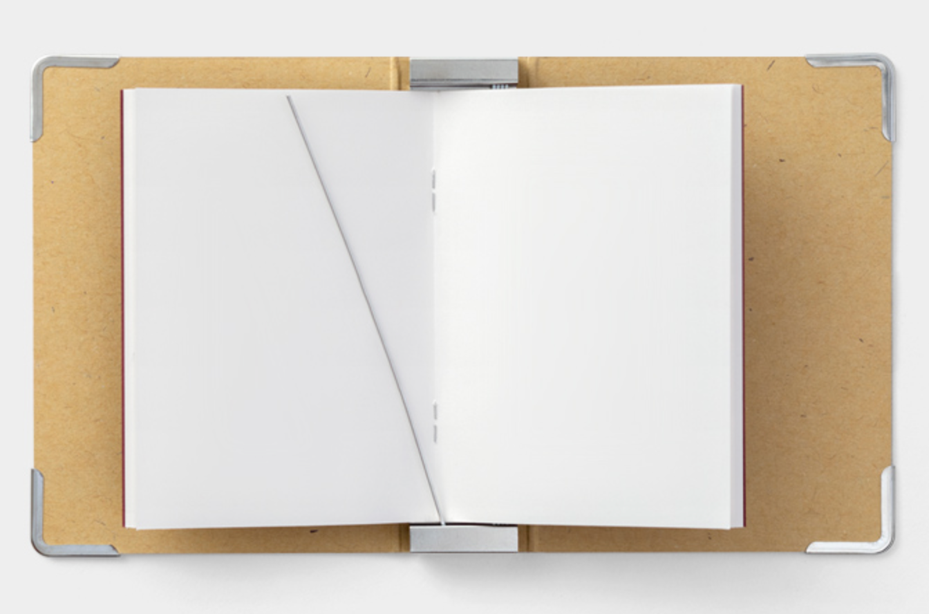 Traveler's Company | Passport Size Refill Binder | P16