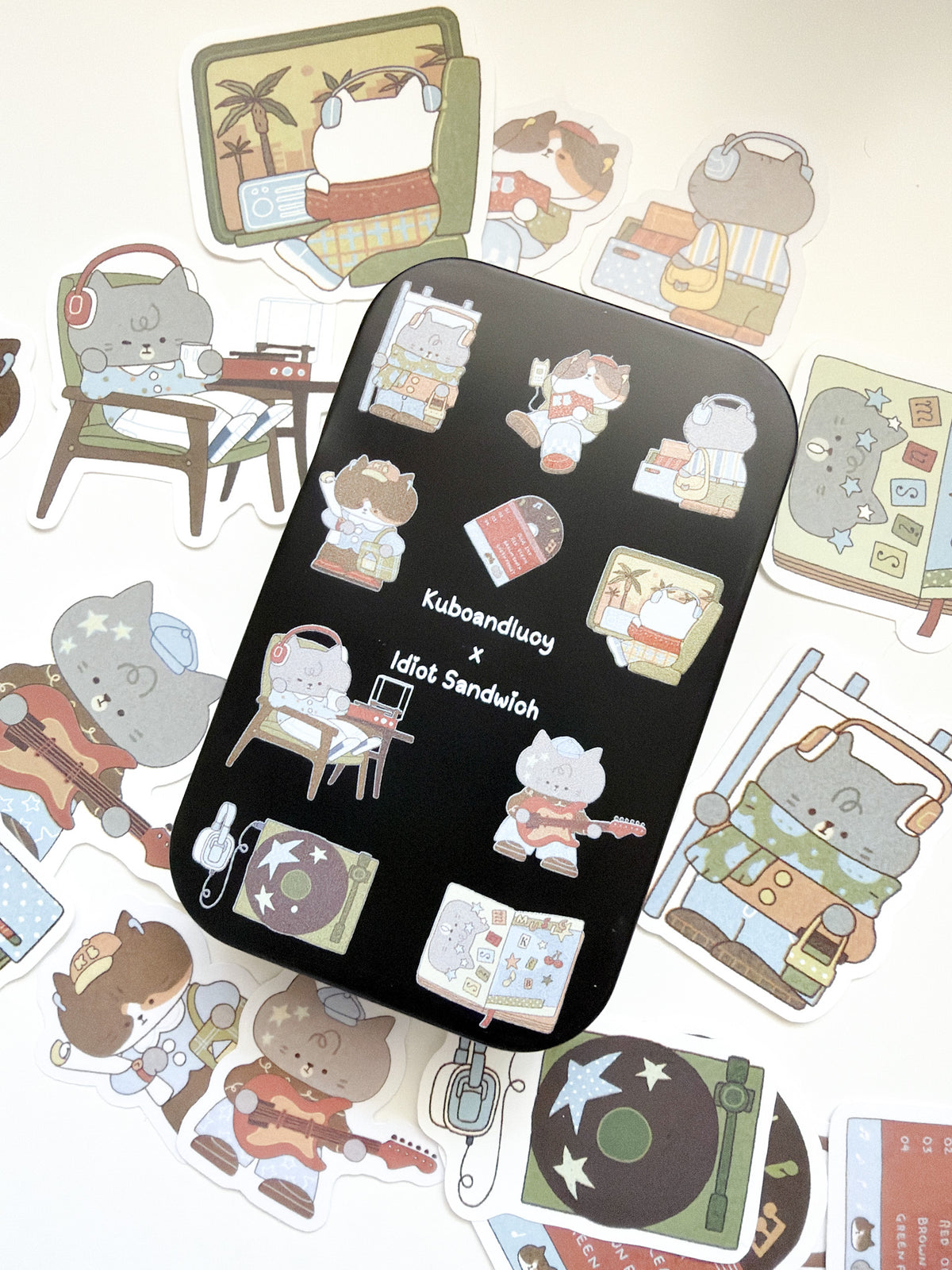 Kuboandlucy Stationery Co x Idiot Sandwich | Music Makes You Happy Trinket Tin with Sticker Flakes