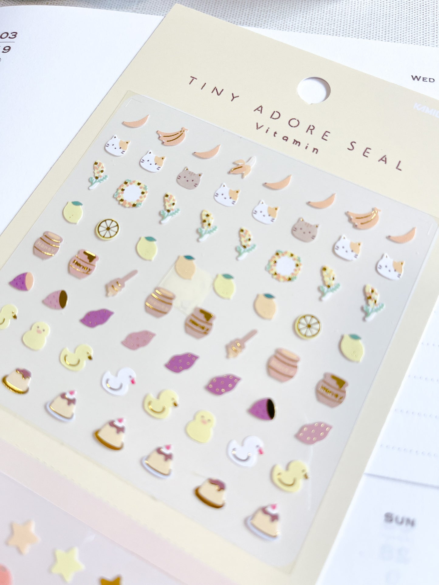 KAMIO | Tiny Adore Sticker Seal | Vitamin | 220049