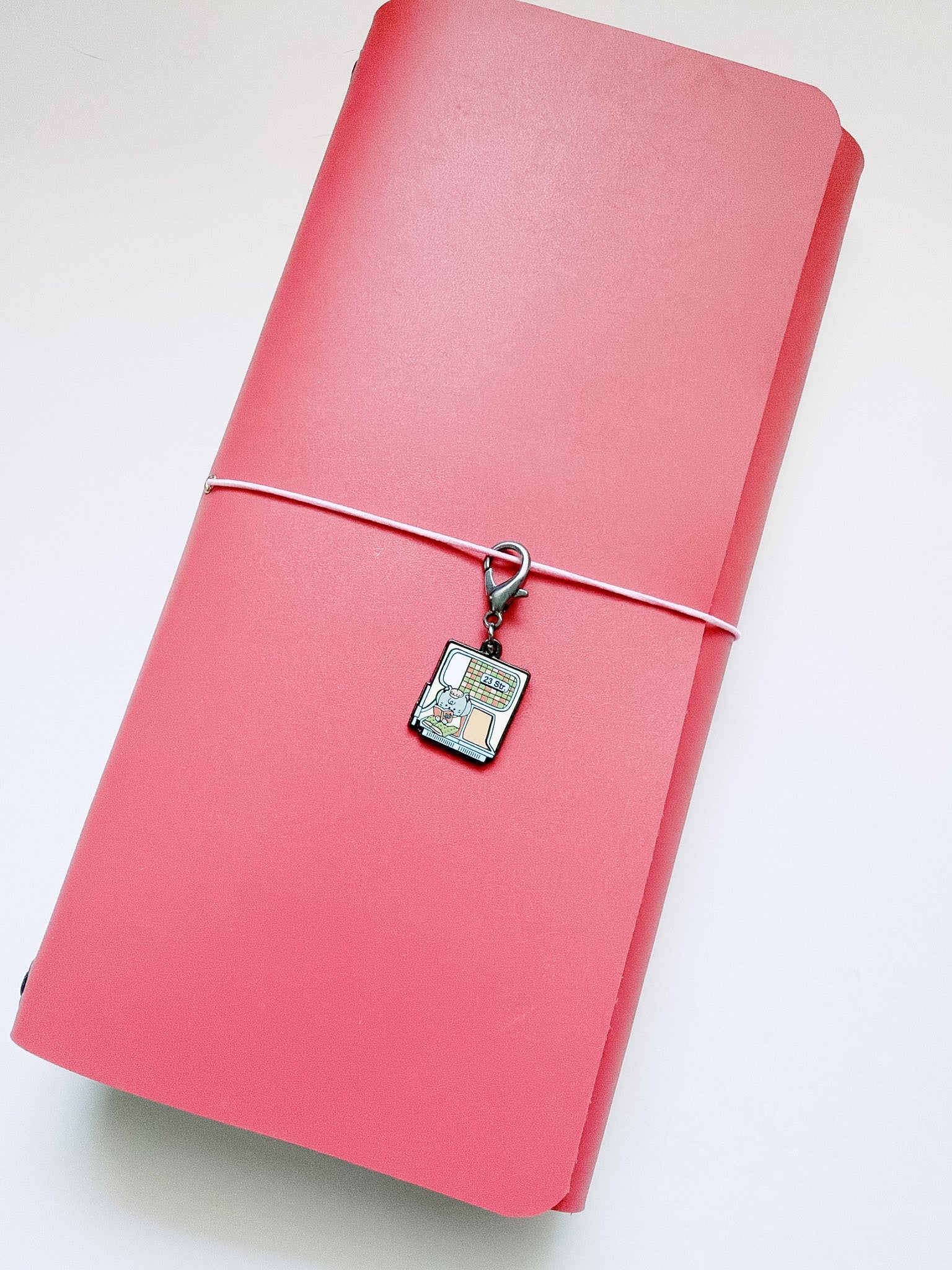 Kuboandlucy x Idiot Sandwich | 23rd Street Enamel Charm