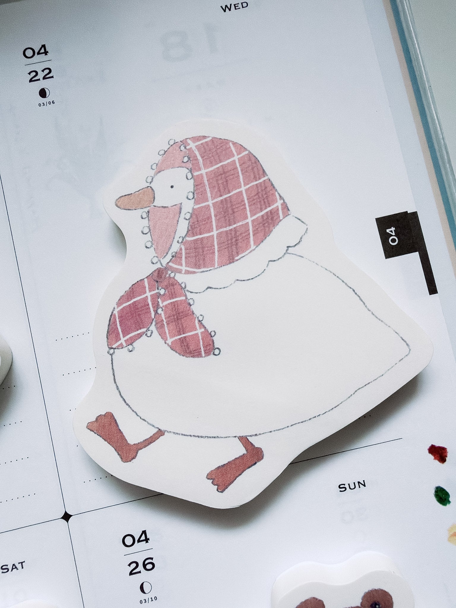 Papier Platz x Shoichiro Tobimatsu | Pink Swan &amp; Scarf Die Cut Sticky Notes | 61-506