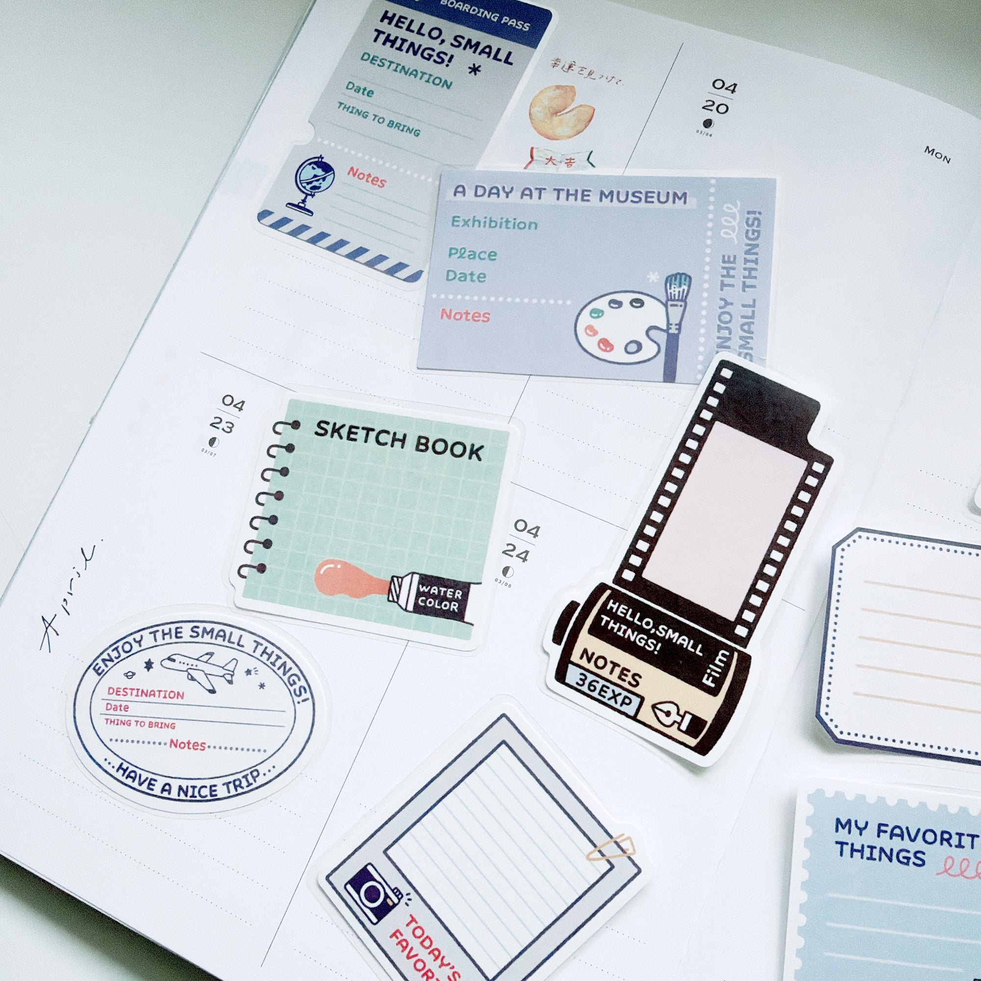 Papier Platz x Eric Small Things | Moment Log Die Cut Sticky Notes | 61-011