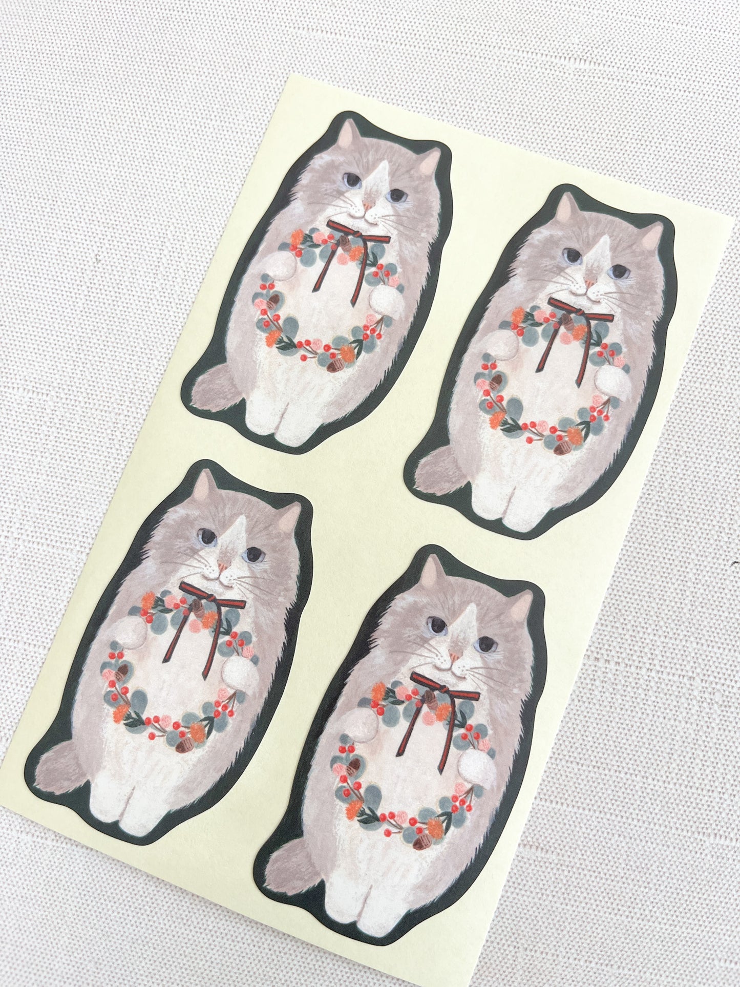 4 Legs | Maki (fluffy gray Cat) Sticker Seals