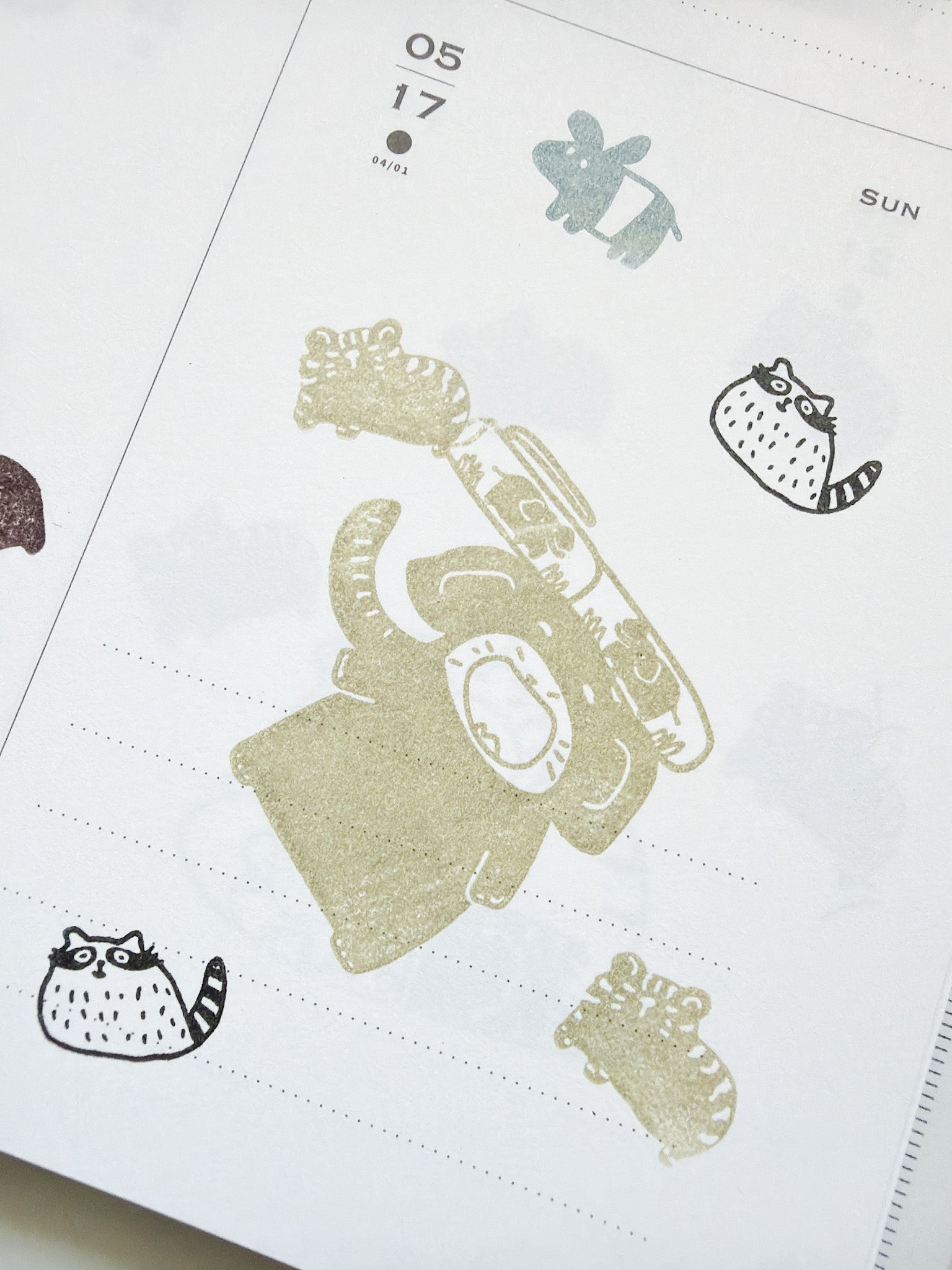 Catdoo Designs | Elephant &amp; Pen Rubber Stamp