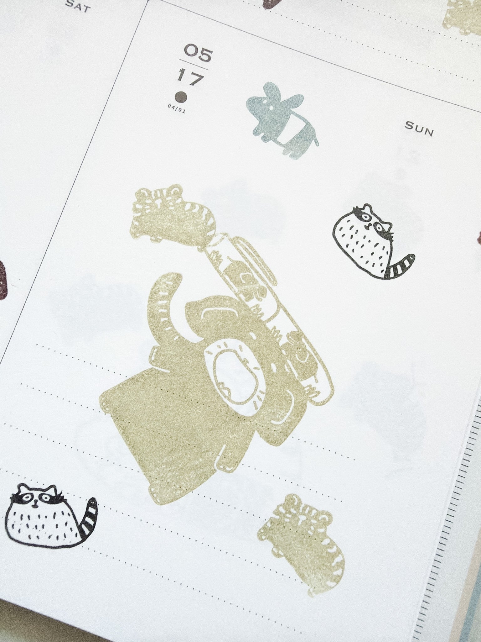 Catdoo Designs | Elephant &amp; Pen Rubber Stamp