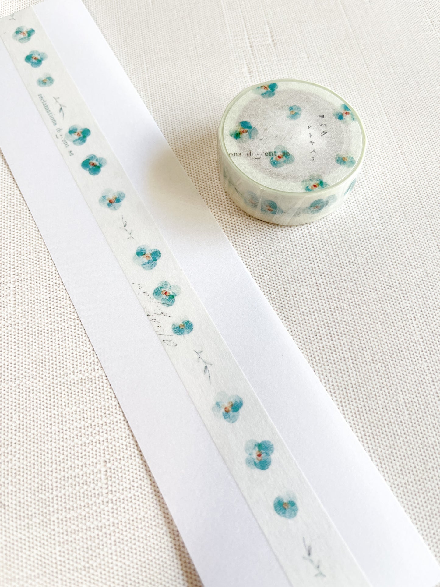 Yohaku Y-126 Floating Petals Washi Tape