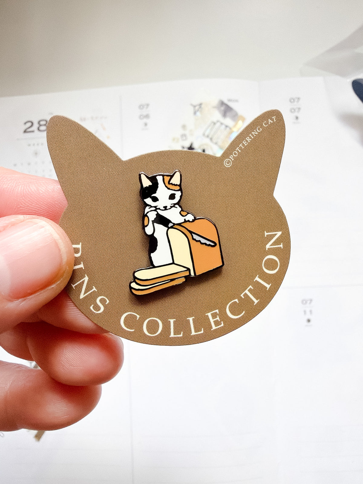 Pottering Cat | Bread Enamel Pin | PZ-015