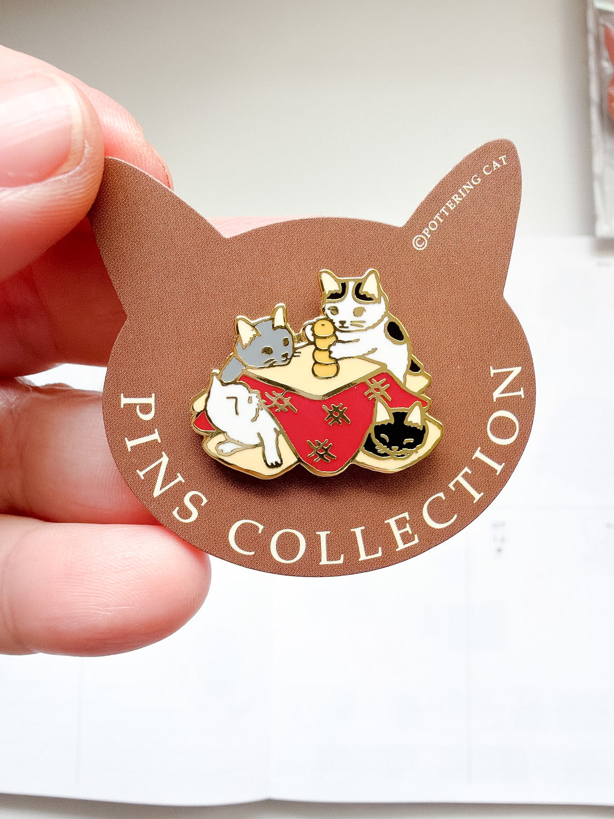 Pottering Cat | Kotatsu Enamel Pin | PZ-046