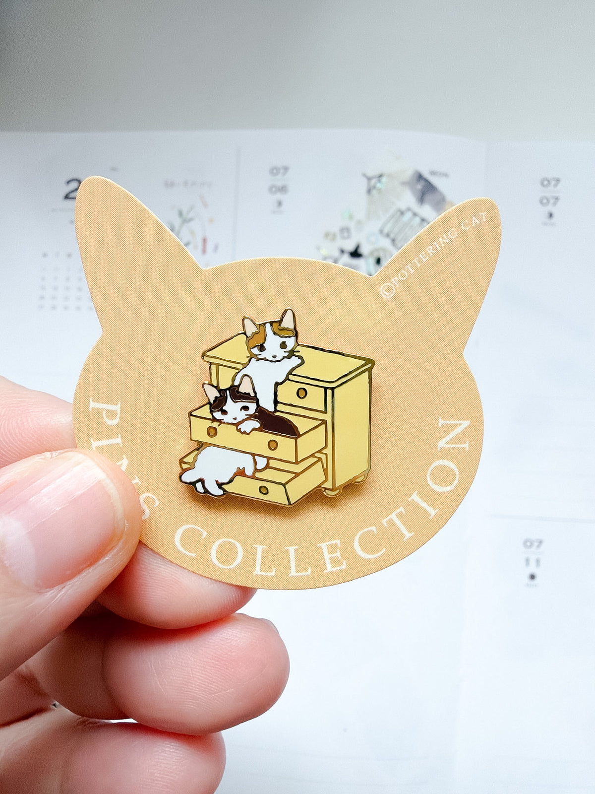 Pottering Cat | Drawer Enamel Pin | PZ-021